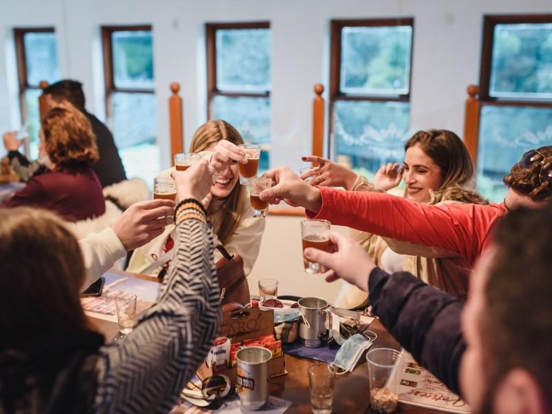 Ingresso Cervejaria do Farol Com Degustação e Brinde