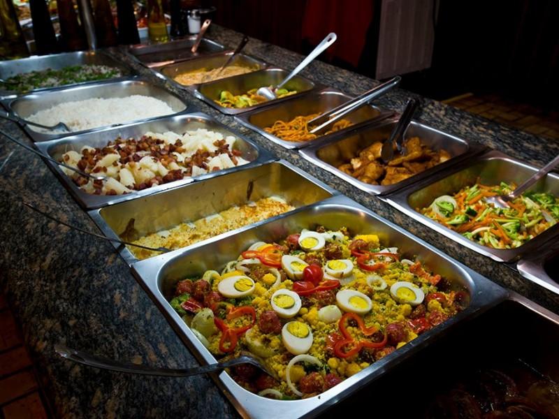 Noite Gaúcha Com Show no Garfo e Bombacha