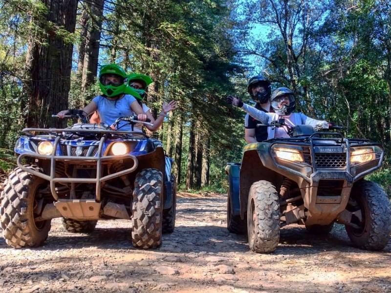 Passeio de Quadriciclo nos Morros Pelado e Dedão
