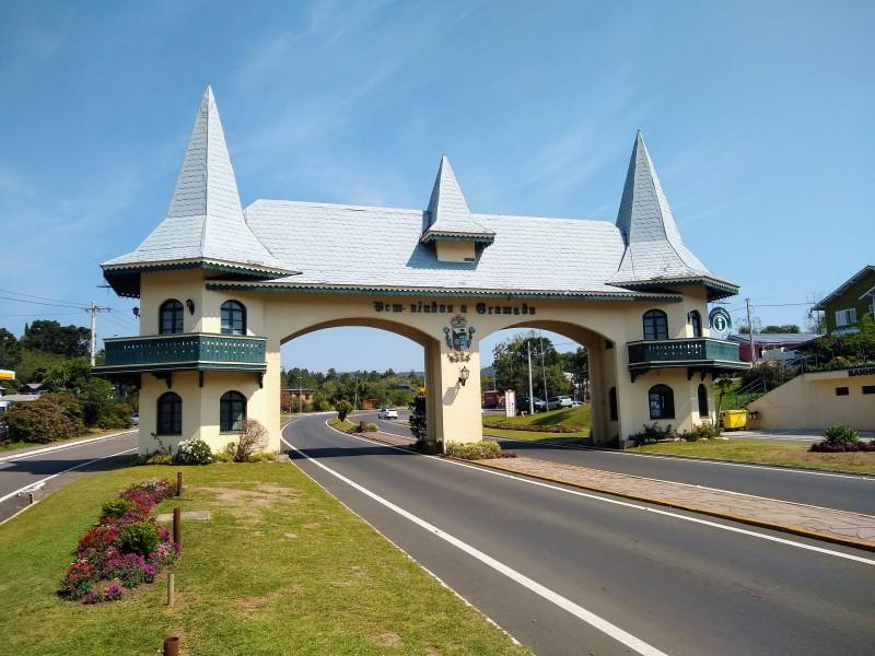 Passeio Pontos Turísticos de Gramado e Canela