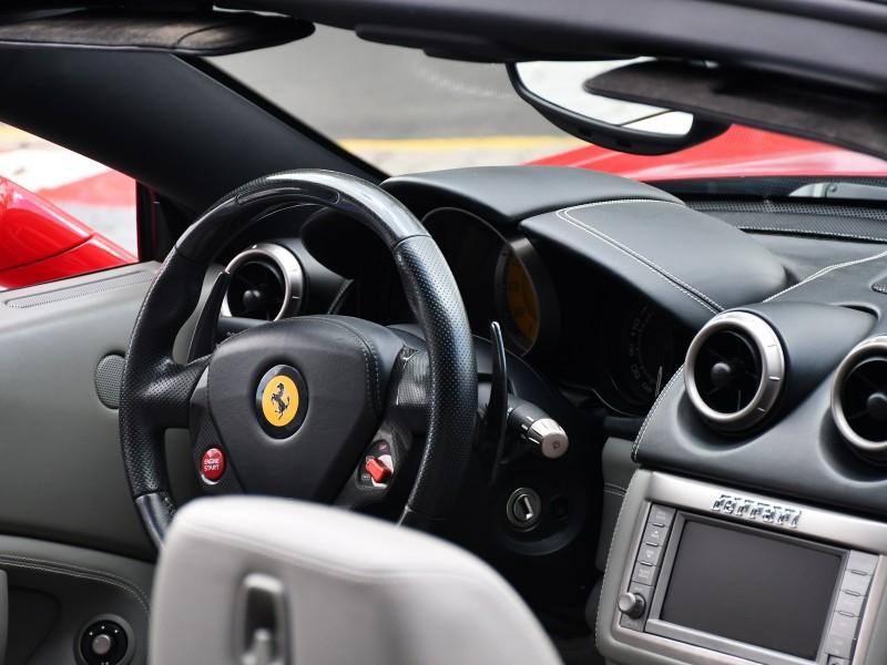 Salão U Drive Gramado - Carros Esportivos