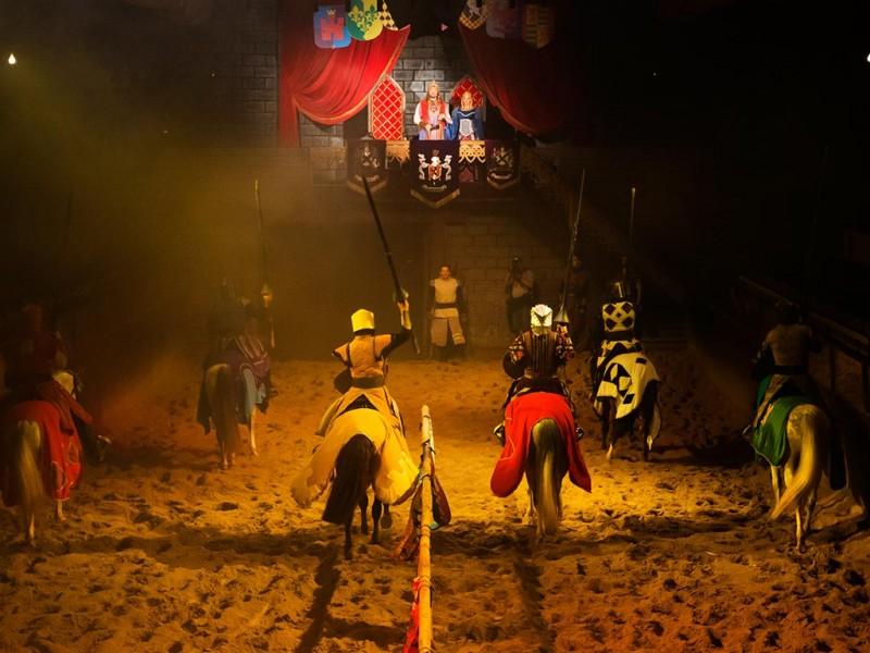 Show Excalibur Com Lanche 12h - Beto Carrero